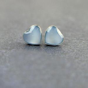 Cute Heart Shape Rhinestone Silver Earring..